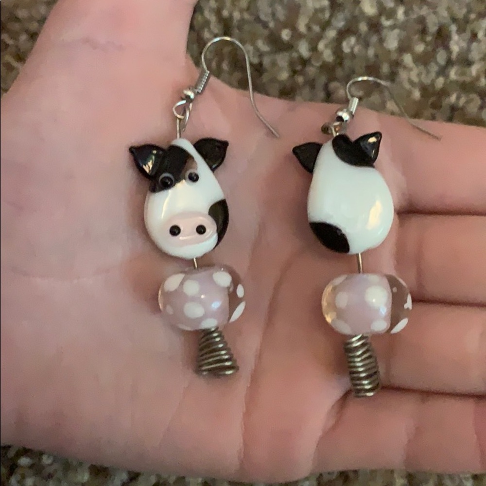 Earring - Picture 2 of 3